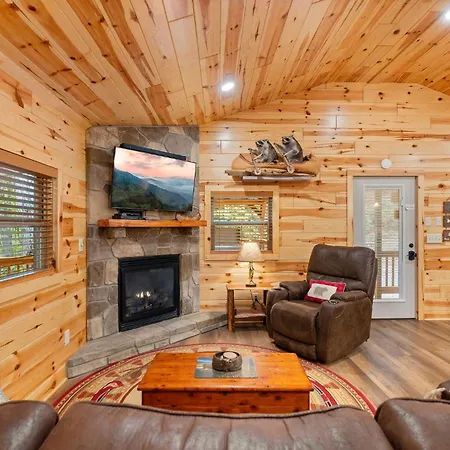 Beside Still Water 2 - 2 Bedrooms, 2 Baths, Sleeps 6 Home